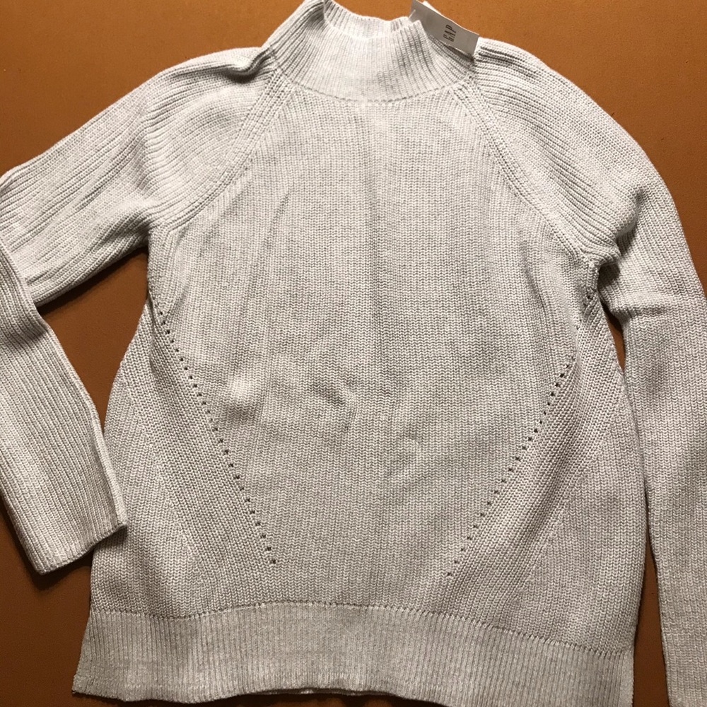 NWT Gap Sweater